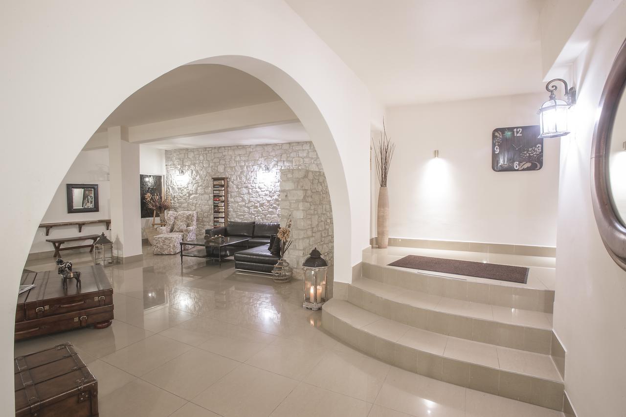 Palace Hotel 4*